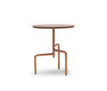 nyala-end-table-low- Kenneth Cobonpue